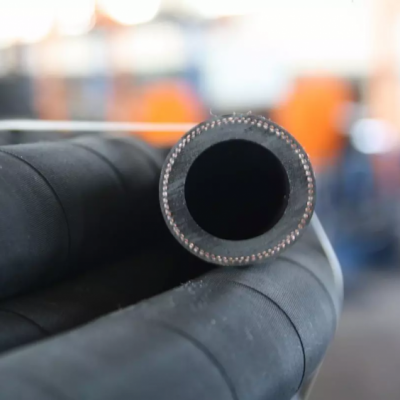 Weather Resistant Synthetic Gunite Rubber 50% Lighter Than Regular Rubber Hose For On Various Industry Applications.